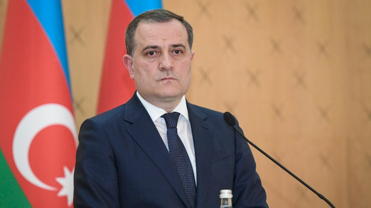 Ceyhun Bayramov Avstriyaya GETDİ