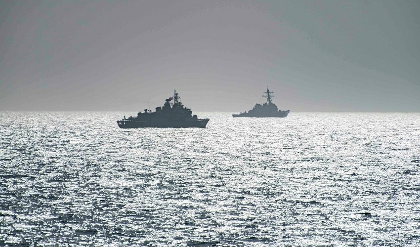 Ukrayna Krımda daha bir Rusiya hərbi gəmisini VURDU