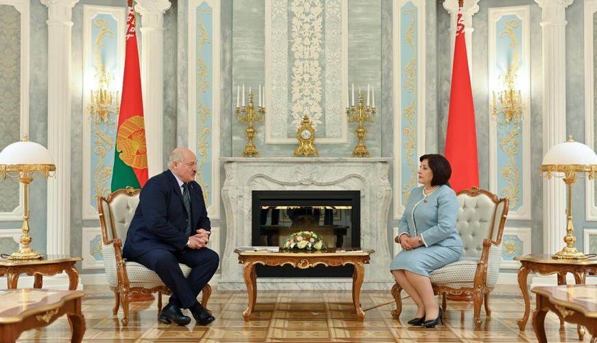 Milli Məclisin sədri Belarus prezidenti ilə GÖRÜŞDÜ