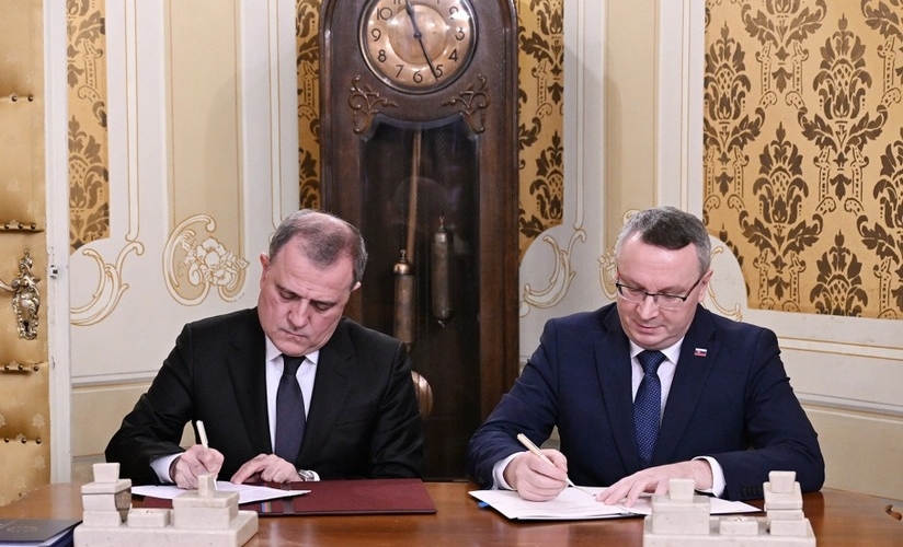 Azərbaycanla Slovakiya arasında 5 sənəd İMZALANDI