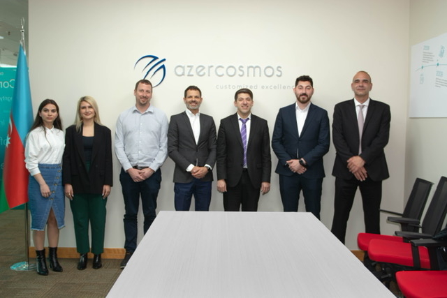 Azərkosmos “Spacecom” ilə əməkdaşlıq müqaviləsi
imzalayıb