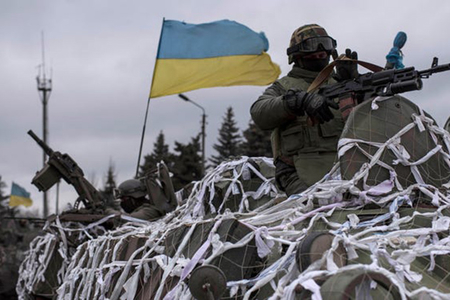 Ukrayna üçün lend-liz qanunu qüvvəyə mindi 