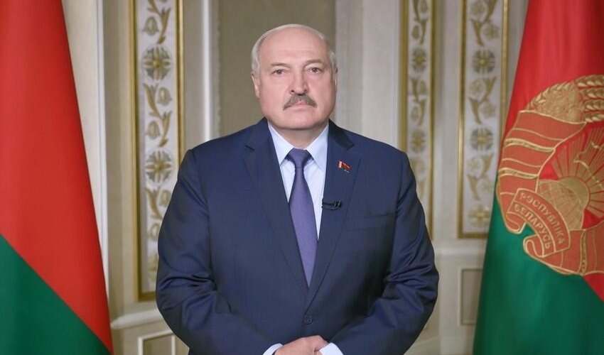 Lukaşenko DTK qarşısında ölkədə vəziyyətə nəzarəti gücləndirmək vəzifəsini qoydu