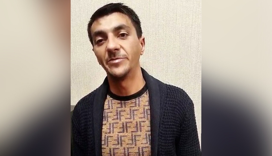 Anasının kartındakı pulları oğurlayıb arvadına göndərdi