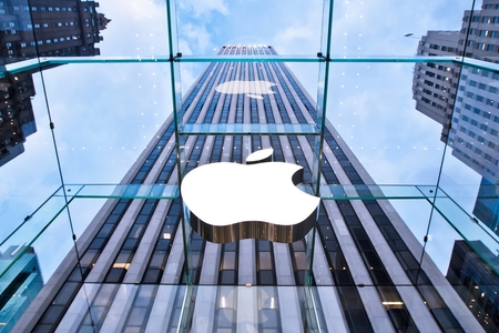 “Bloomberg”: Gələn ay “Apple” yeni smartfonlar və noutbuk təqdim edəcək