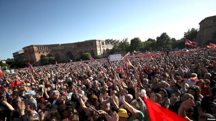 Ermənistan seçkilərədək qarışa bilər – GERİSAYIM başladı