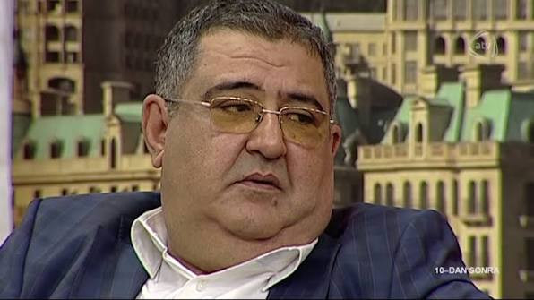 Şair Vüqar Əhməd DANIŞDI: