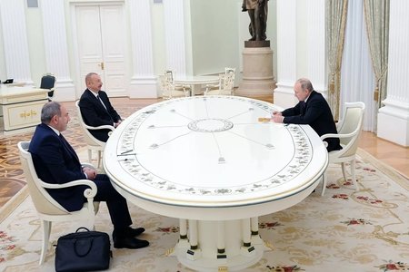 prezident-putin-son-77ace10961648f758d29591b4628666a.jpg (101 KB)