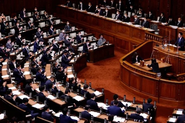 В Японии могут досрочно переизбрать парламент