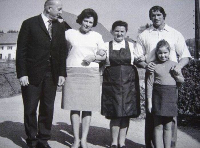 81bae5d6-ec55-45b4-b3a2-76a636b04270.jpeg (58 KB)