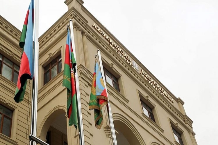 Азербайджан обезвредил вражеский квадрокоптер