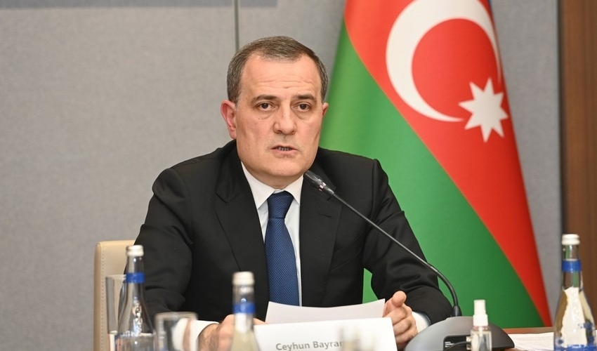 Ceyhun Bayramov Brüsselə gedib