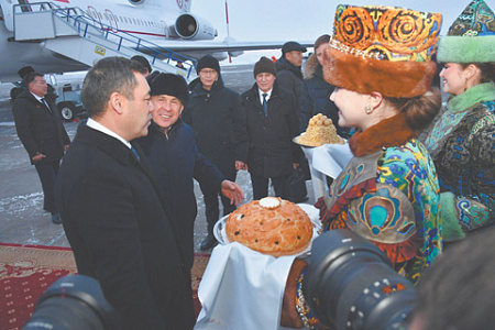 Japarov Kazana pul və yaxşı münasibət üçün gəlib