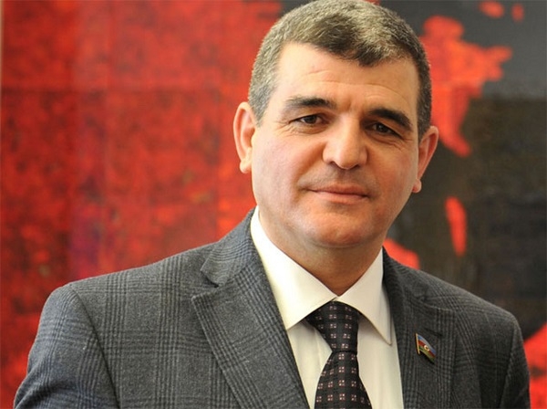 Fazil Mustafa: “AŞPA marionet quruma çevrilib, kənardan idarə olunur”