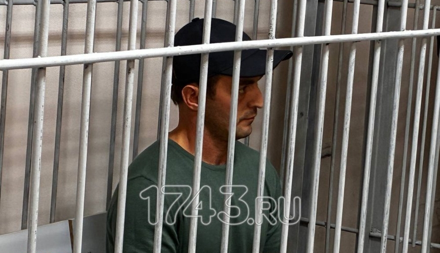 “Qanuni oğru” Zaur Naxçıvanski həbsdə qaldı
