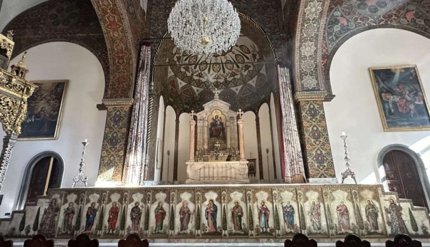Eçmiədzindən Paşinyana sərt mesaj: patriarxın adını gizlətdiniz, dinimizə ziddir