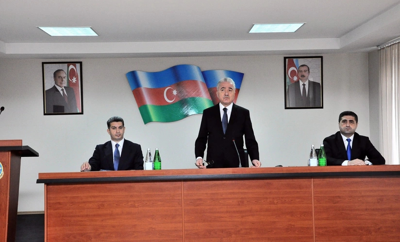 Vüqar Novruzov kollektivə təqdim olundu - FOTOLAR