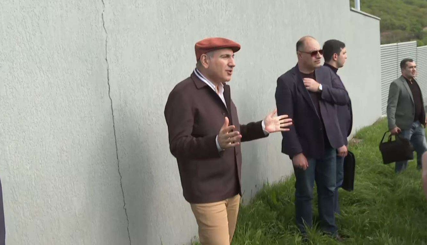 Paşinyan: “Sərhəddə gərginlik azalır, Cənubi Qafqaz tarixi günlər yaşayır”