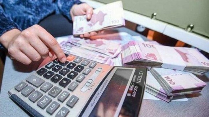 Госкомстат: Среднемесячная зарплата в Азербайджане составила более 940 манатов