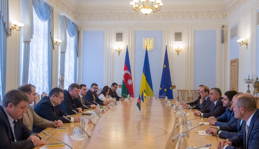 Azərbaycanlı deputatlar Ukrayna parlamentində görüşlər keçirir 