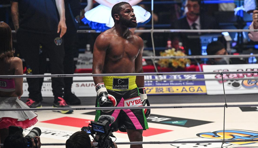 Floyd Meyvezer yaponiyalı MMA döyüşçüsünü nokautla məğlub edib - VİDEO