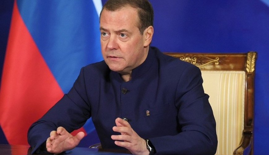 Medvedev: Krokusda terror aktını Makron maliyyələşdirib