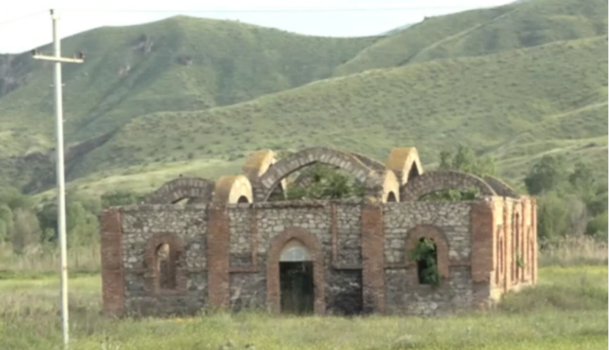 Erməni barbarlığına tuş gələn Qubadlı məscidi - VİDEO