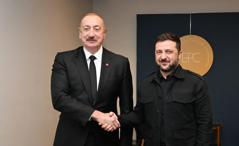 Volodimir Zelenski İlham Əliyevə zəng edib