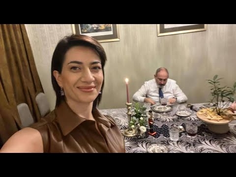 Boşanma, yoxsa siyasi manevr?