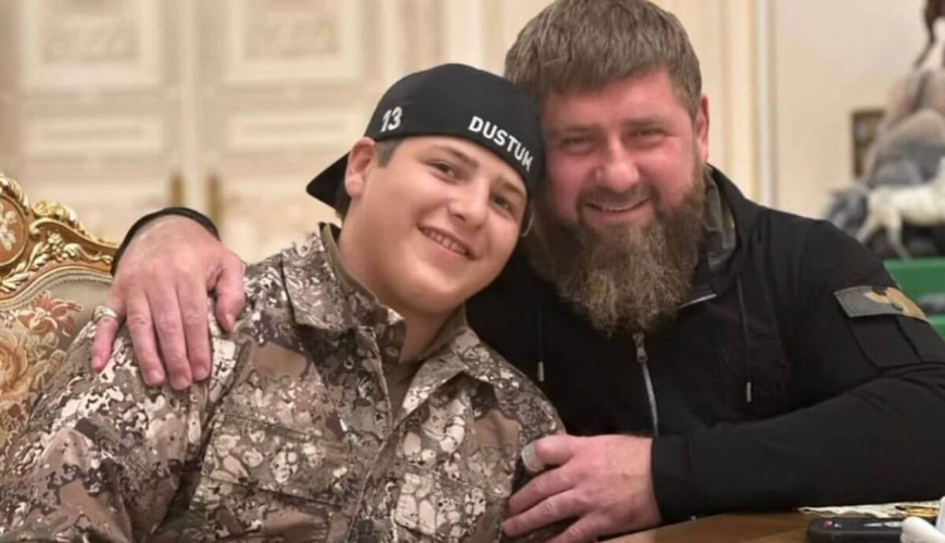 Ramzan Kadırovun 16 yaşlı oğlu batalyon komandiri olub