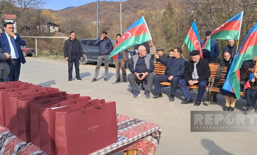Növbəti köç karvanı Vəngli kəndinə çatdı, açarlar təqdim edildi