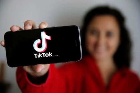 Bakıda kişi arvadını “Tik-Tok”a görə döydü, QADIN, GÖRÜN, NƏ ETDİ