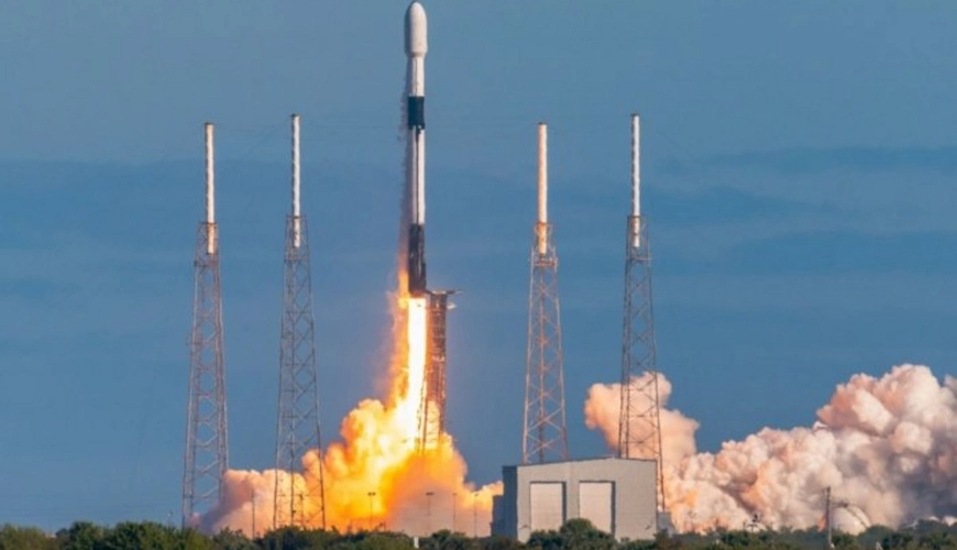 SpaceX вывела на орбиту новую группу спутников Starlink