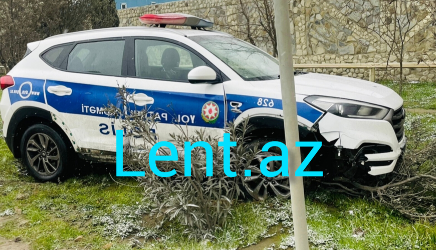 Abşeronda yol polisi qəzaya düşdü: yaralanan var - Foto