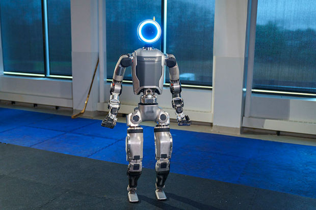 Представлен обновленный человекоподобный робот Atlas - ВИДЕО
