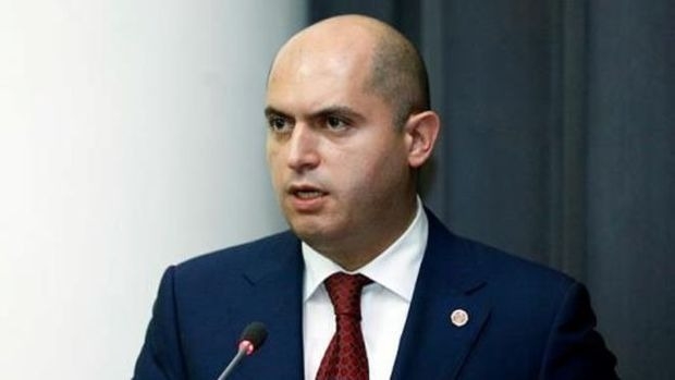 Armen Aşotyan: “Nikolun səyləri sayəsində Ermənistan geosiyasi tələyə düşüb”
