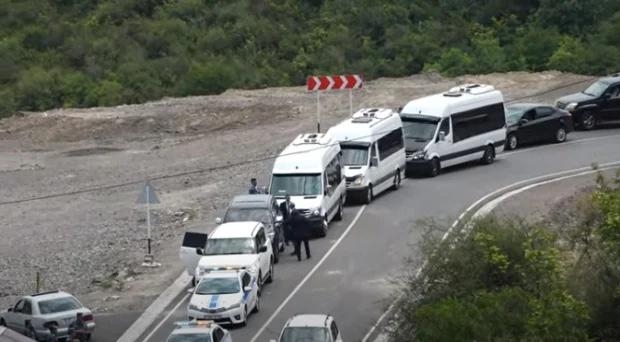 Ermənistandakı əcnəbi diplomatlar “TIR şousu”na baxdı - FOTOLAR