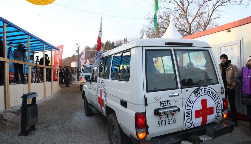 Qırmızı Xaç və ruslar “Xankəndi blokadasından” “qaz vurub, qazan doldurur” - təfərrüat