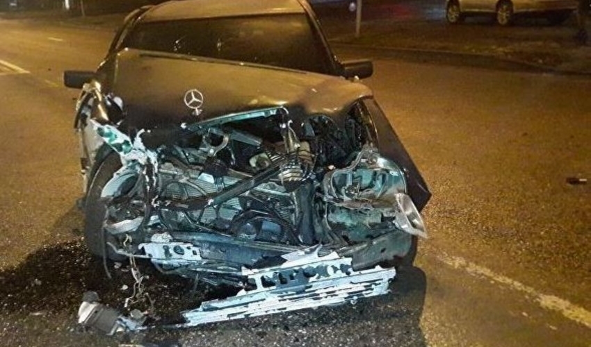 Azərbaycanda DƏHŞƏTLİ QƏZA: Sürücü hadisə yerində öldü - VİDEO