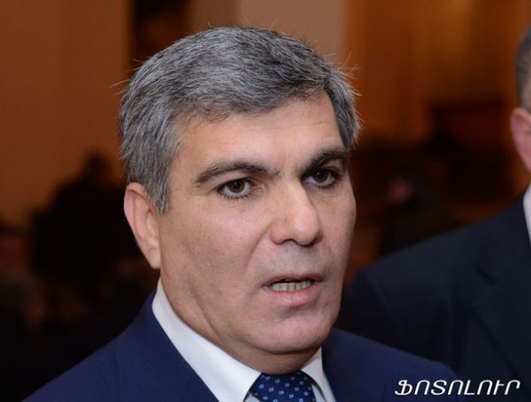 aram sarkisyan.jpg (32 KB)