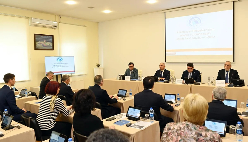 Vüqar Əhmədov yenidən federasiya prezidenti seçildi
