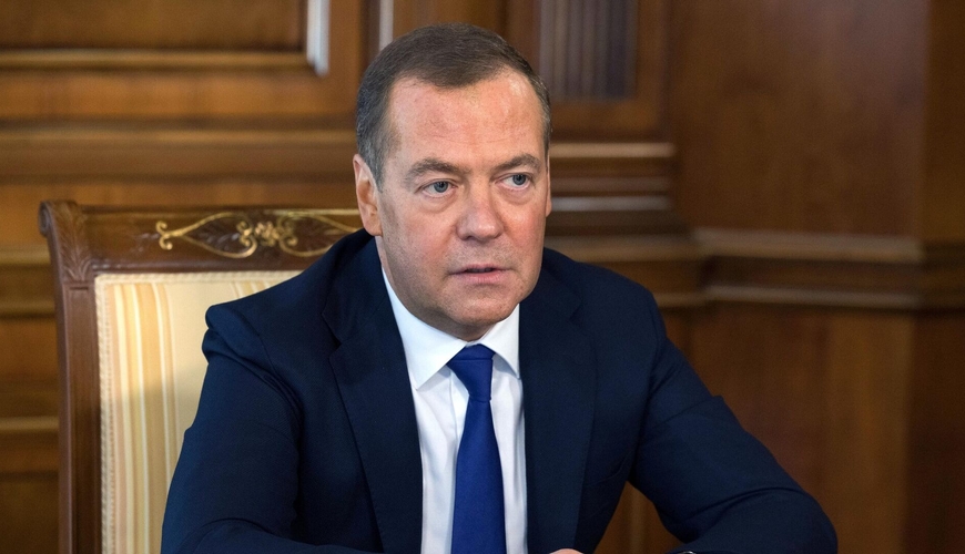 Medvedevdən Paşinyana: “Səni bundan sonra problemlər gözləyir”