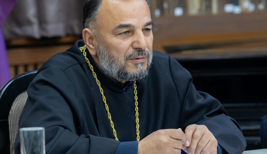 Qondarma rejimin “kilsə nümayəndəsinin” Paşinyanla görüşü revanşist dairələri təşvişə saldı