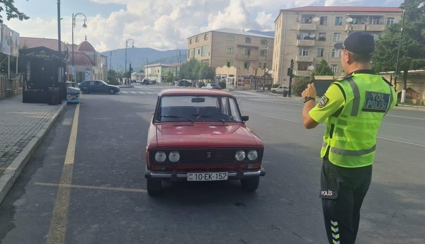 Polis bu sürücüləri cərimələdi - FOTO