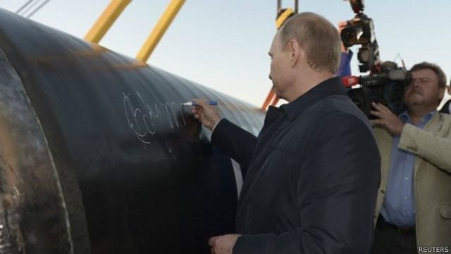 141016094338_putin_signing_pipeline_reuters_624x351_reuters (1).jpg (24 KB)