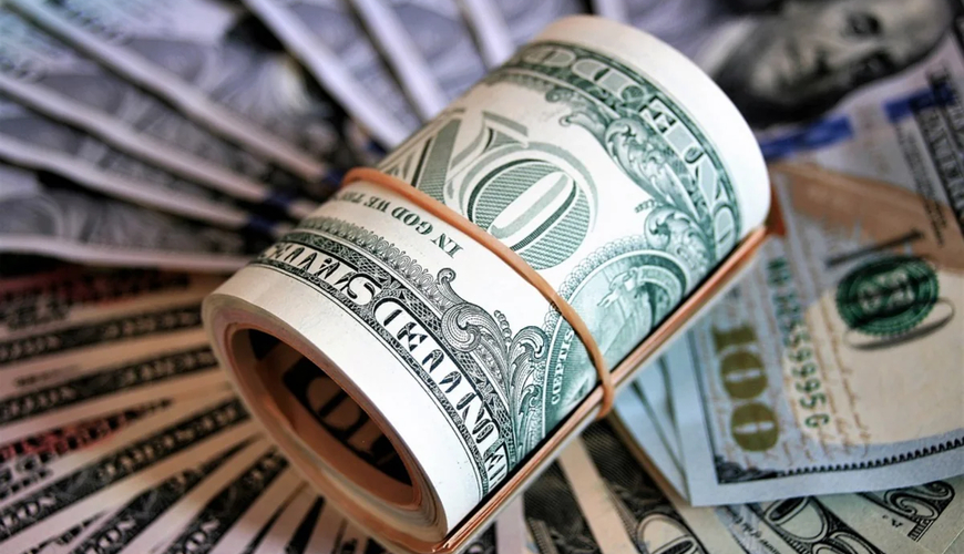 Dollar almaq istəyənlərin NƏZƏRİNƏ