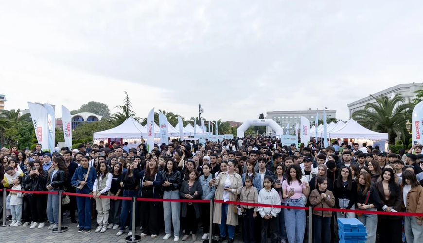 WUF13 Festivalının ictimai proqramına 9 mindən çox iştirakçı qatılıb
