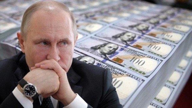 Kreml MDB ölkələrini dollardan imtinaya çağırır - Bakının seçimi