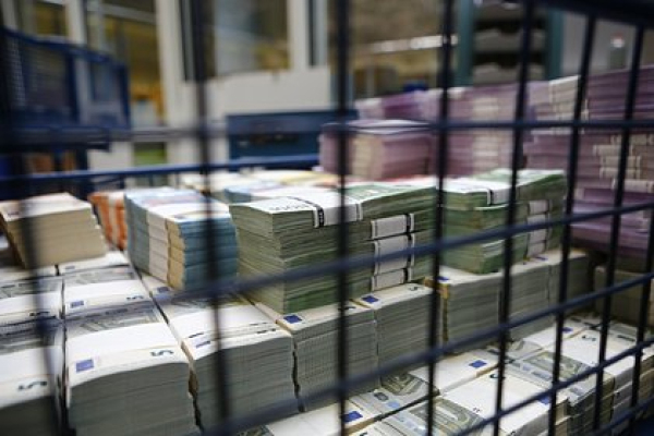 Европа решила бессрочно заблокировать замороженные активы России