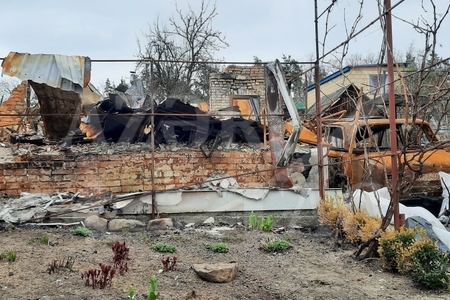 Kiyevin giriş qapısı - ən ağır döyüşlərin getdiyi Qorenka kəndindən reportaj - VİDEO